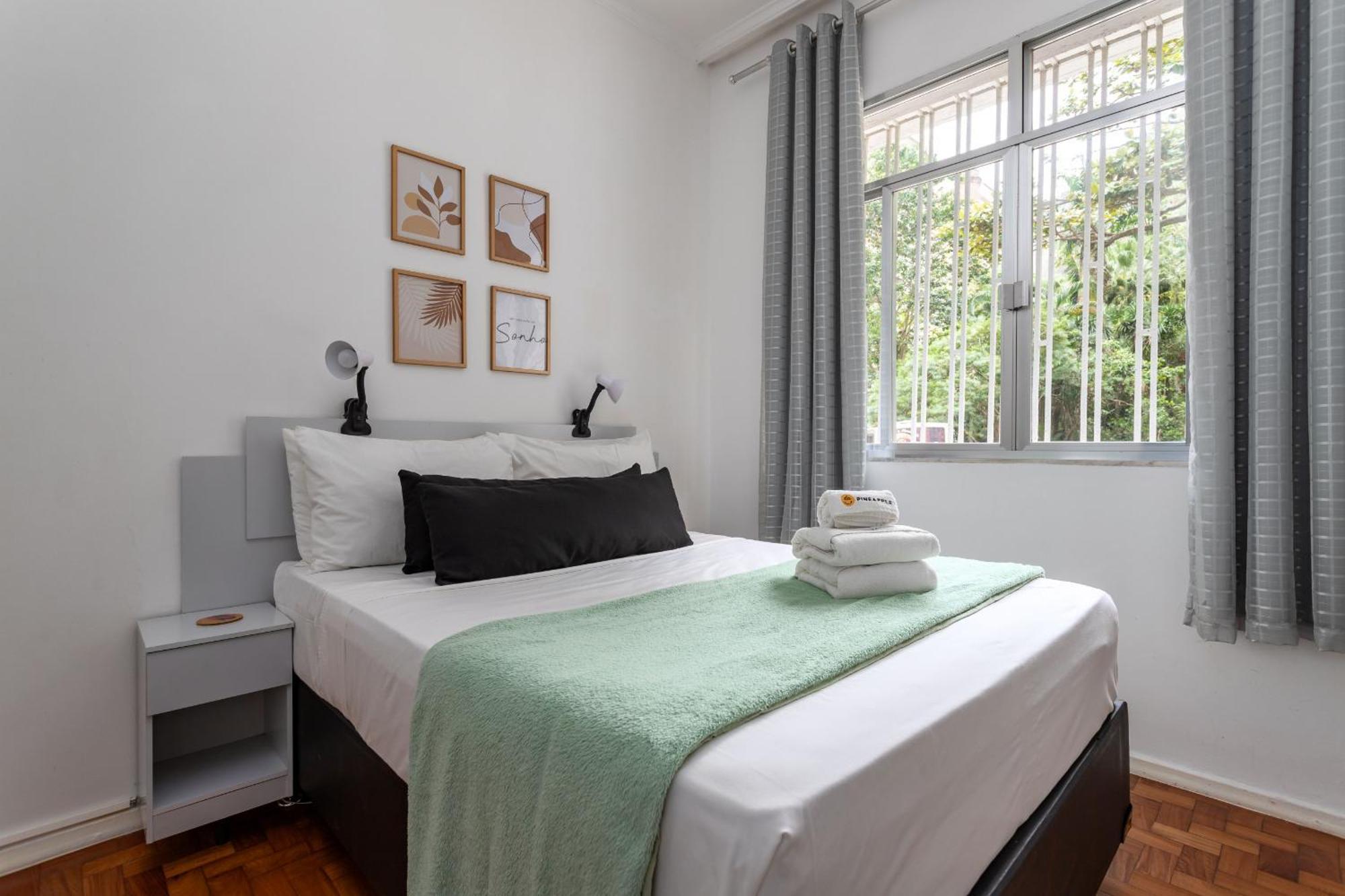 Conforto Em Botafogo - Ideal Casais - Lm108 Z5 Apartamento *
